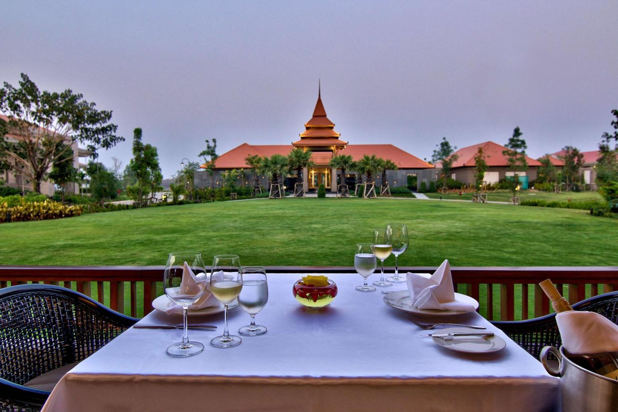 奈比多希尔顿酒店 Naypyidaw 外观 照片